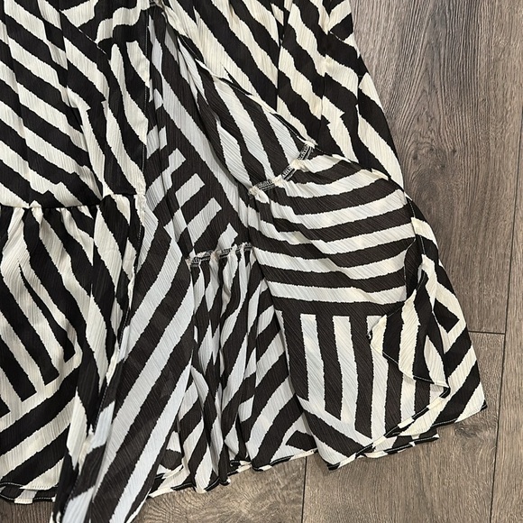 Sachin & Babi Miranda Skirt Chocolate & Ivory Stripe - Picture 4 of 8